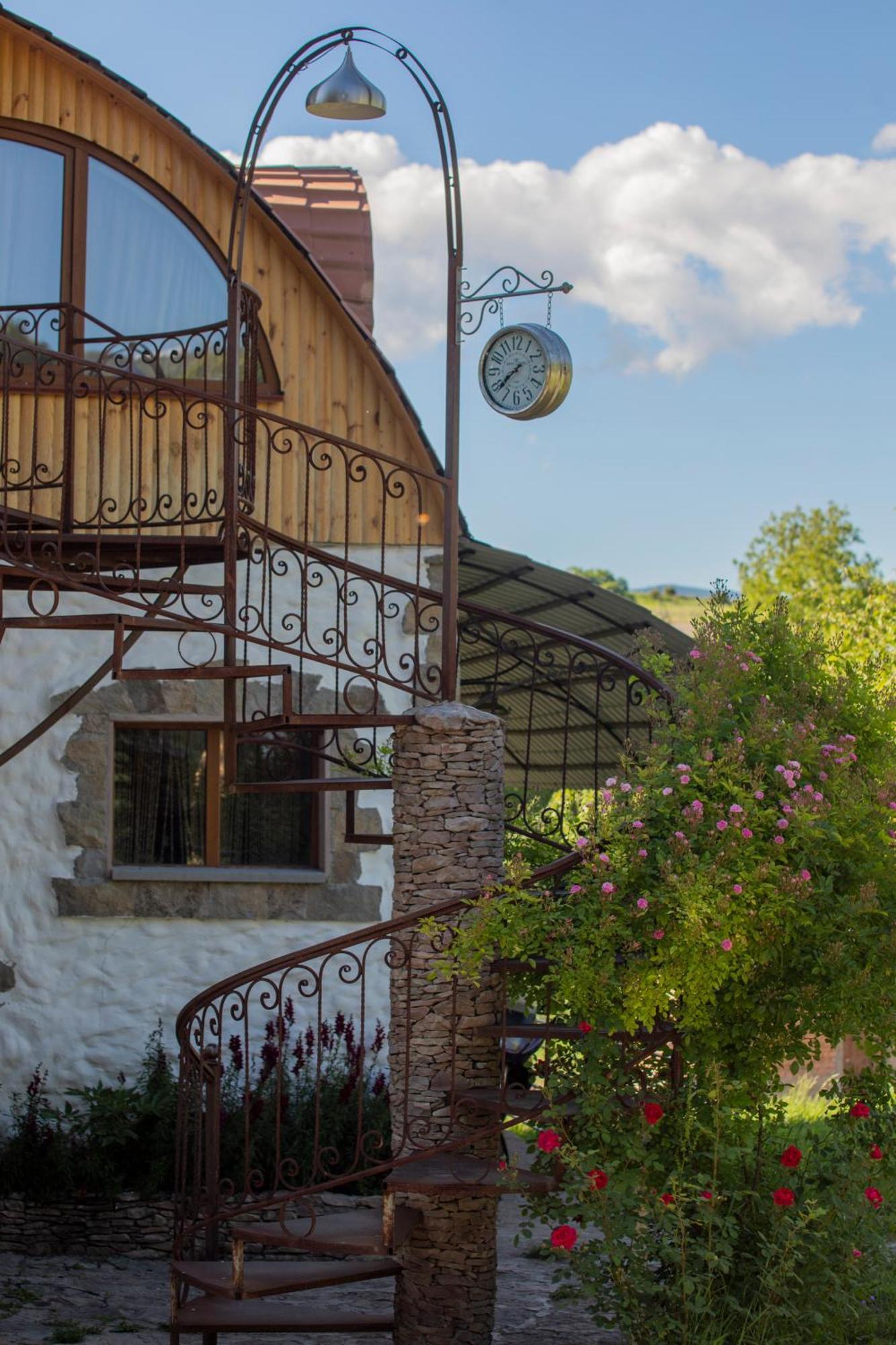 Art Chalet Akhaltsikhe  Exterior photo